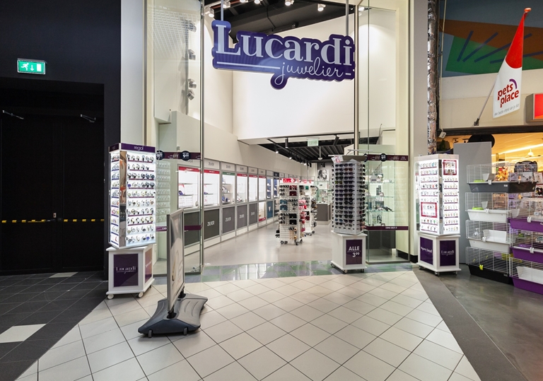 Vacature: Winkelmedewerker Lucardi Beek 