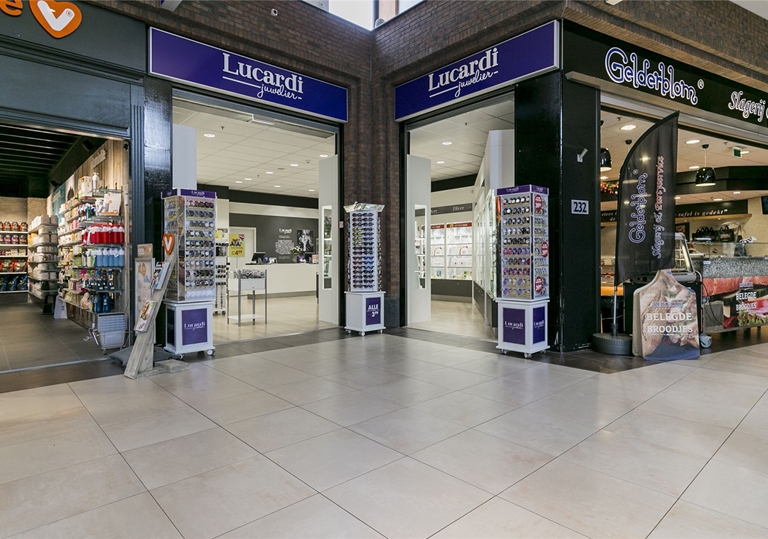 Vacature: Winkelmedewerker 8 uur Lucardi Hoofddorp