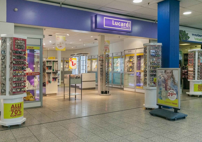 Vacature: Winkelmedewerker Hoogvliet |  Lucardi 