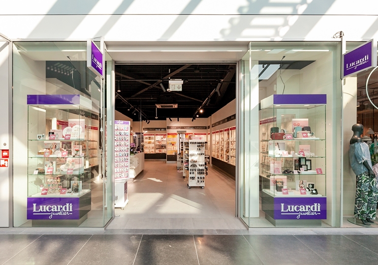 Vacature: Winkelmedewerker Lucardi Maasluis