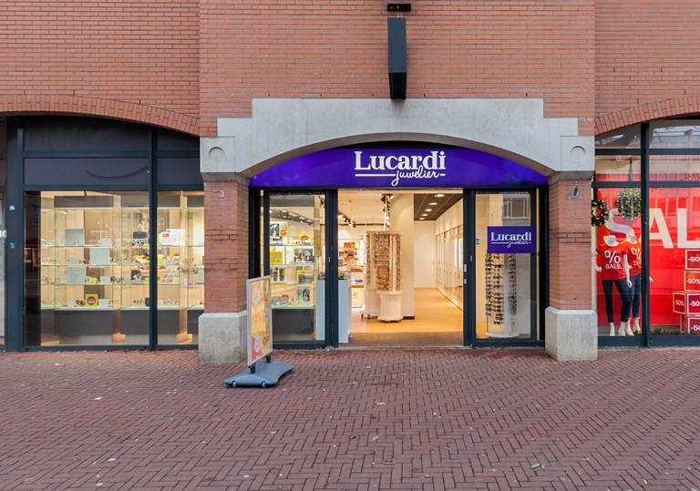 Vacature: Winkelmedewerker Lucardi Weert 