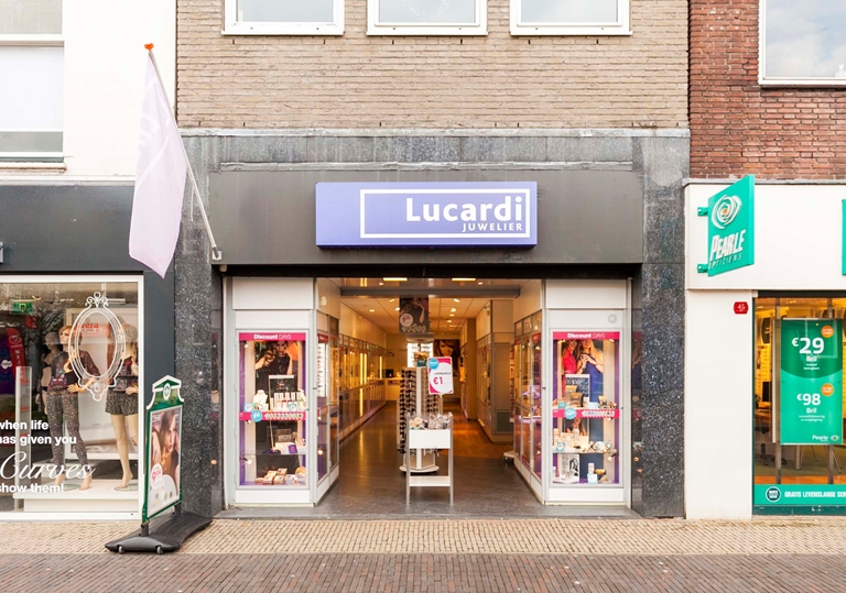 Vacature: Winkelmedewerker 12 uur Lucardi Zaandam